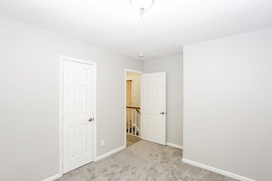 Building Photo - 2134 Dembrigh Ln