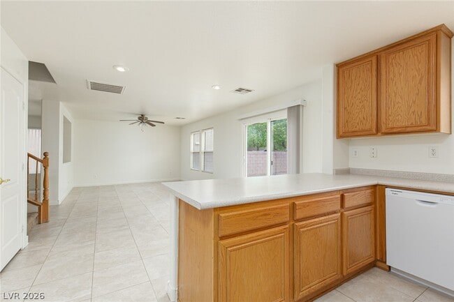 Building Photo - 275 Calvino Ave