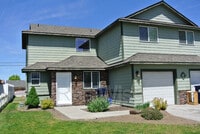 Building Photo - 1931 NW Larch Spur Ct