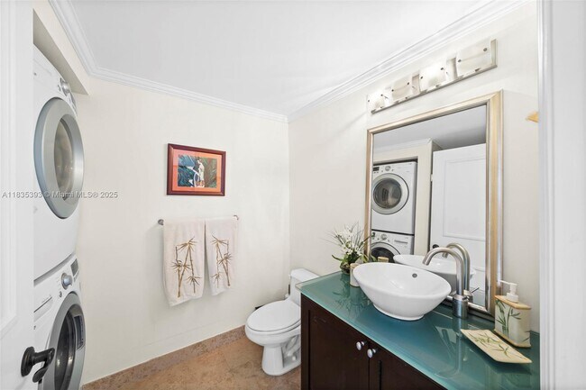 Building Photo - 4779 Collins Ave