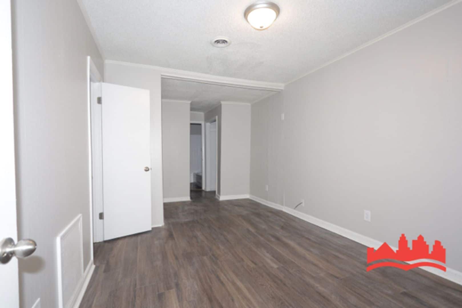 Building Photo - 4721 Bradford Dr