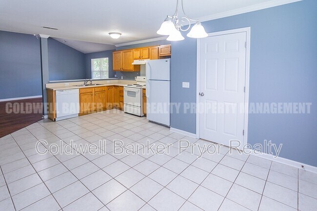 Building Photo - 8147 Karr St