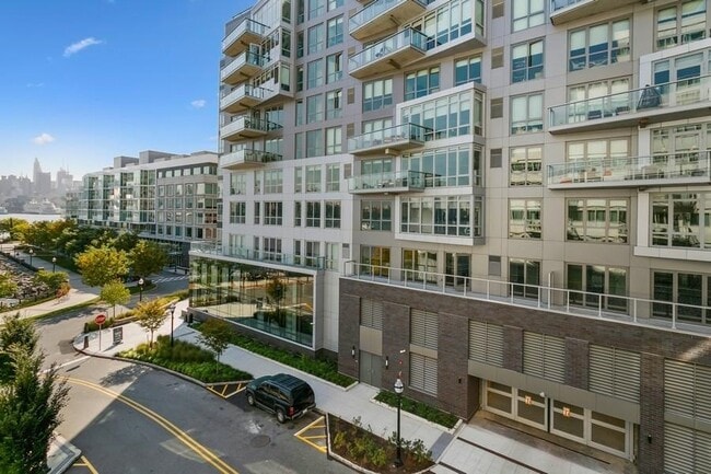 Building Photo - 800 Ave at Port Imperial Blvd