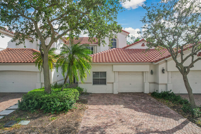Building Photo - 1394 Harbor View W