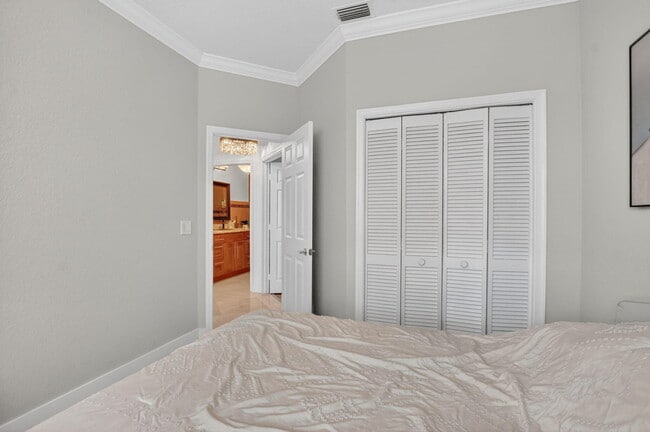 Building Photo - 12466 Baywind Ct