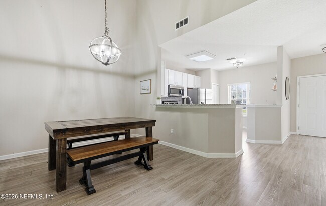 Building Photo - 1730 Cross Pines Dr