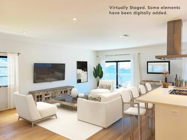 Building Photo - 1326 Hoover St