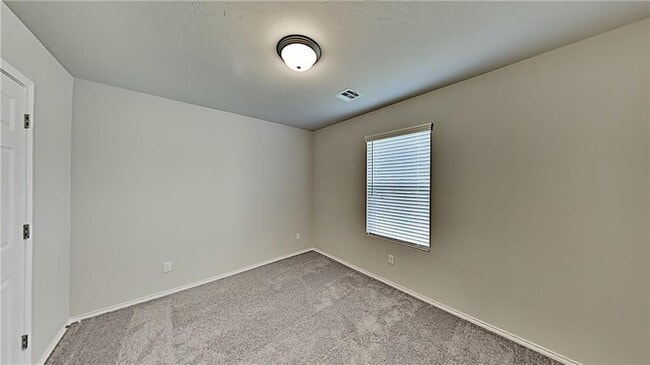 Building Photo - 1925 Timber Dale Dr