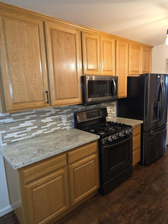 Building Photo - 3591 Quail Lakes Dr