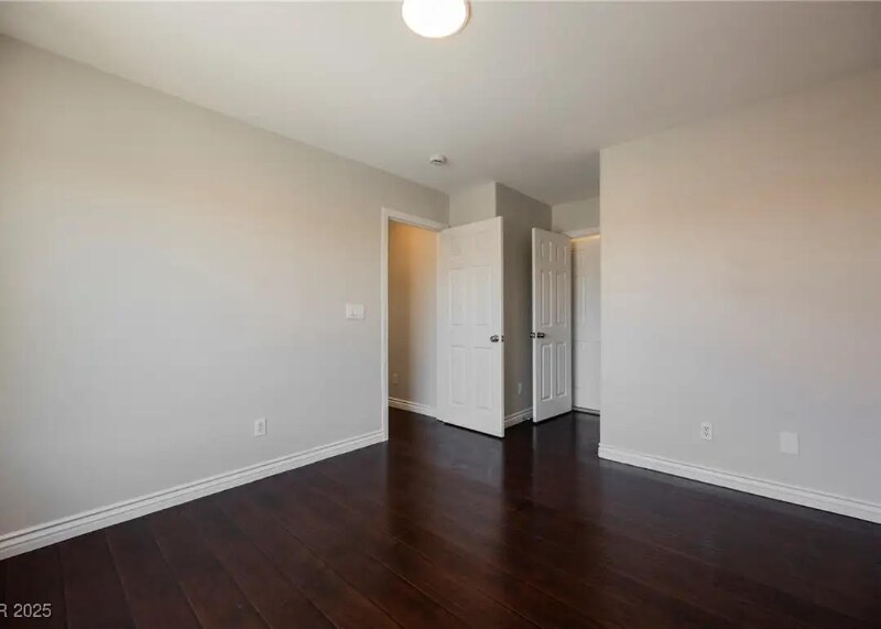 Building Photo - 5439 Bradford Pear Dr