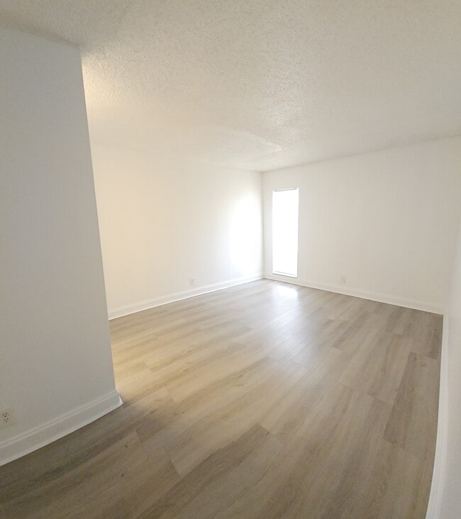 Building Photo - 4537 Treehouse Ln