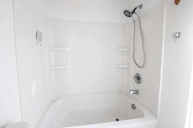 Building Photo - 7204 Platinum Peak Ave