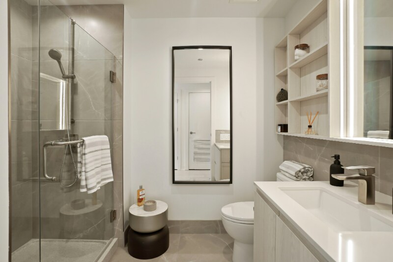 Building Photo - 345 N Union Ave