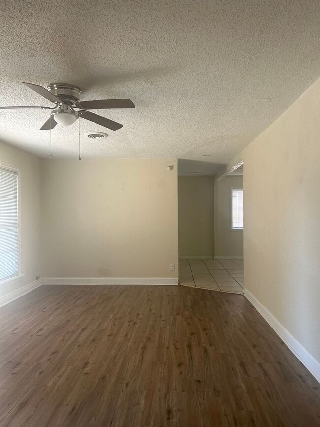 Building Photo - 1503 NW 18th St