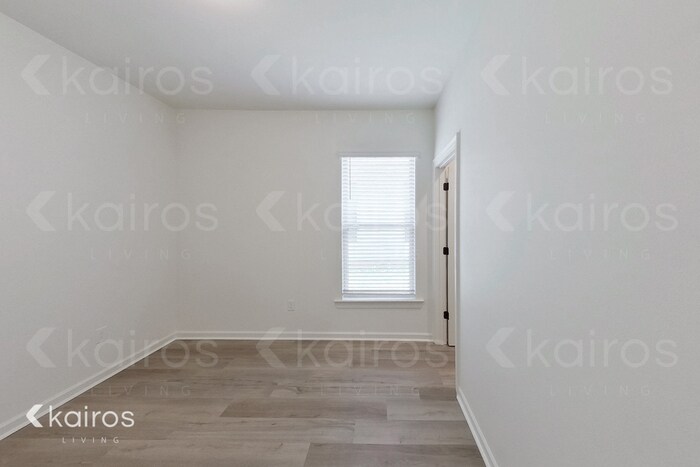 Building Photo - 106 Teddy Ln