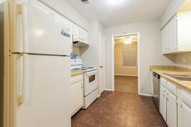 Building Photo - 4322 Enchantedgate Dr