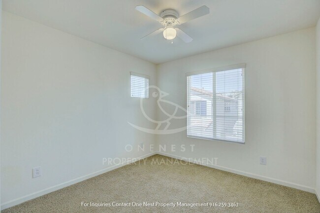 Building Photo - 1392 Impressionist Loop