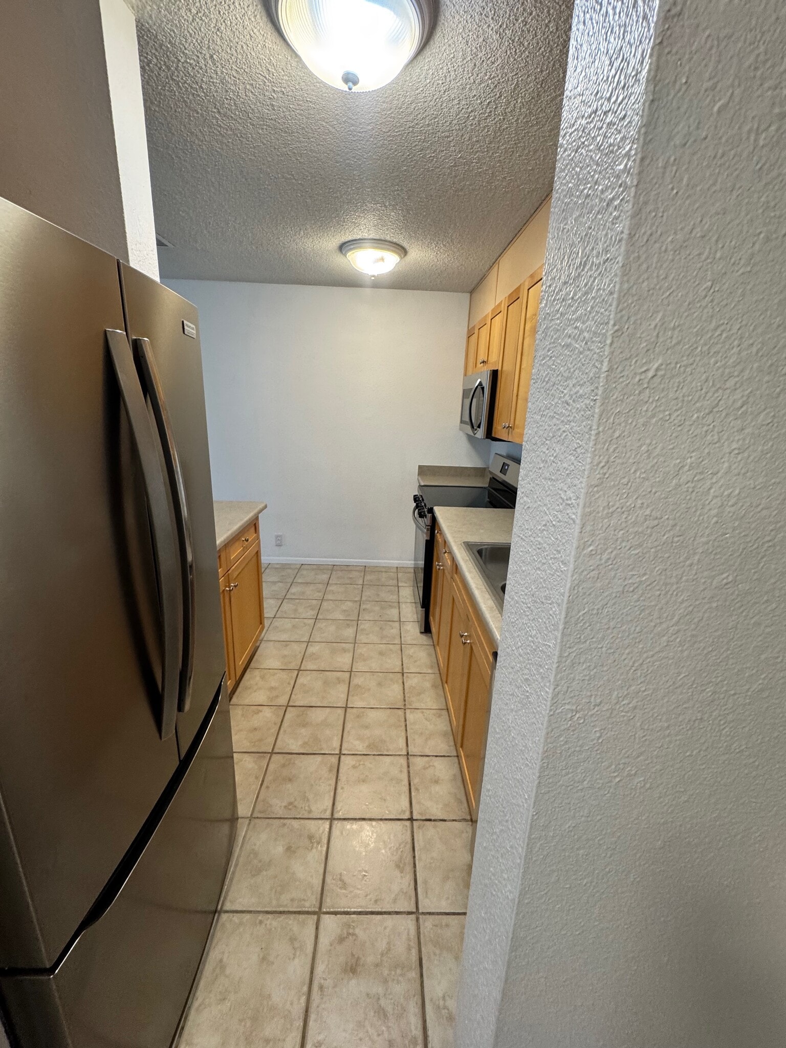 Kitchen - 2500 S York St