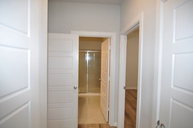 Building Photo - 2009 Eagle Blvd