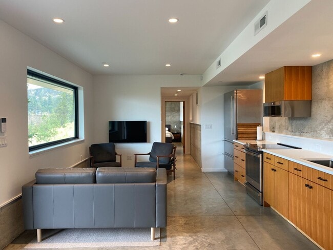 Building Photo - Furnished, with a Mosier View of the Columbia