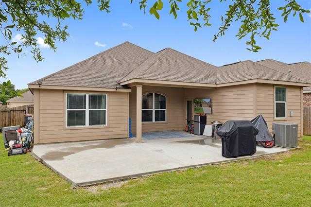 Building Photo - 2110 Sweet Gum Dr