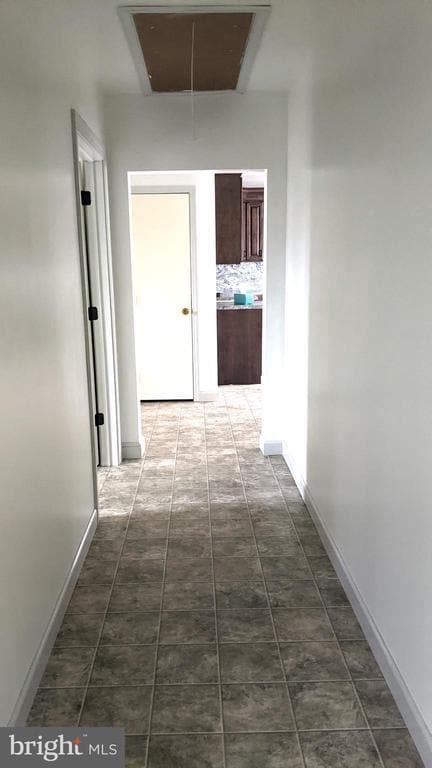 Building Photo - 594 Truce Rd