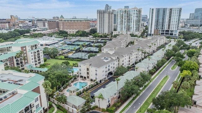 Building Photo - 501 Knights Run Ave