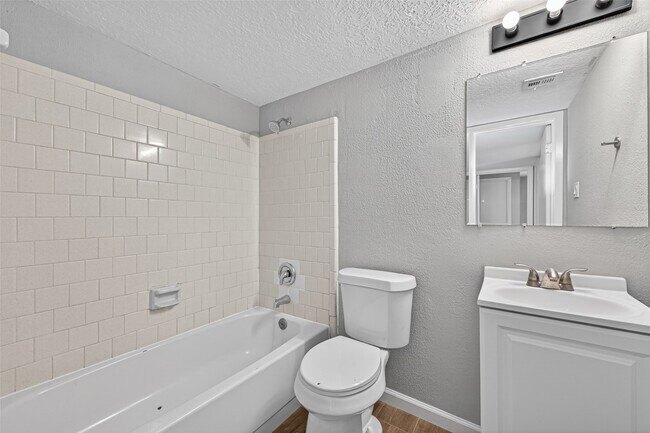 Building Photo - 9231 Baronsmede Dr