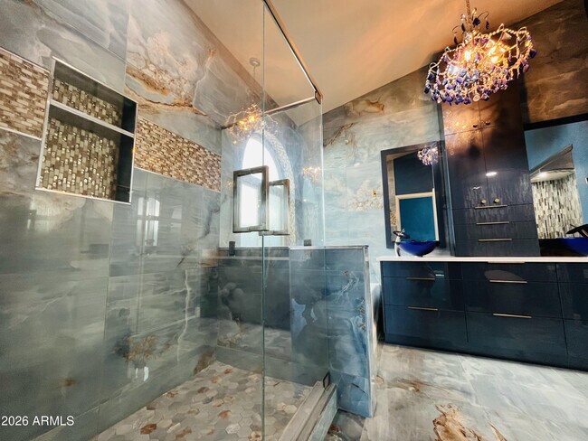 Building Photo - 8709 E Gail Rd