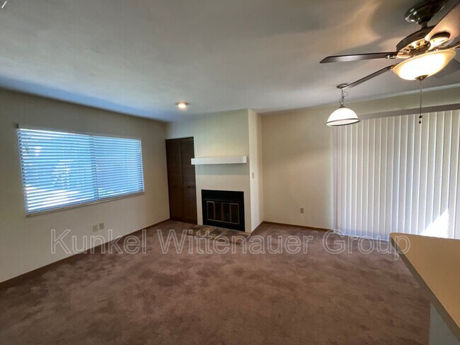 Building Photo - 251 Eagle Ridge
