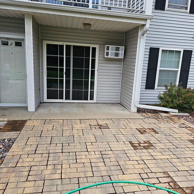 Building Photo - 284 Minz Park Cir