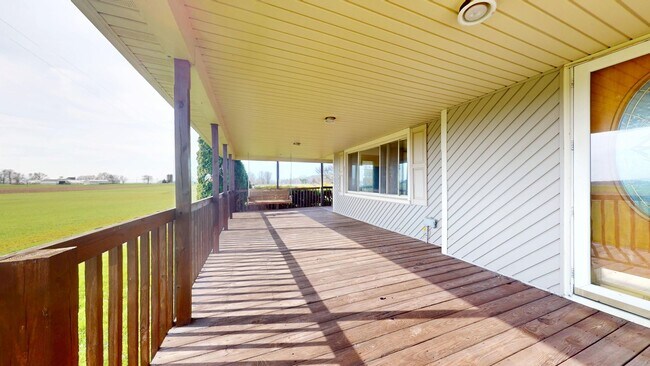 Building Photo - ALL UTILITES PAID COUNTY HOME IN PLYMOUTH-SHILOH SCHOOLS