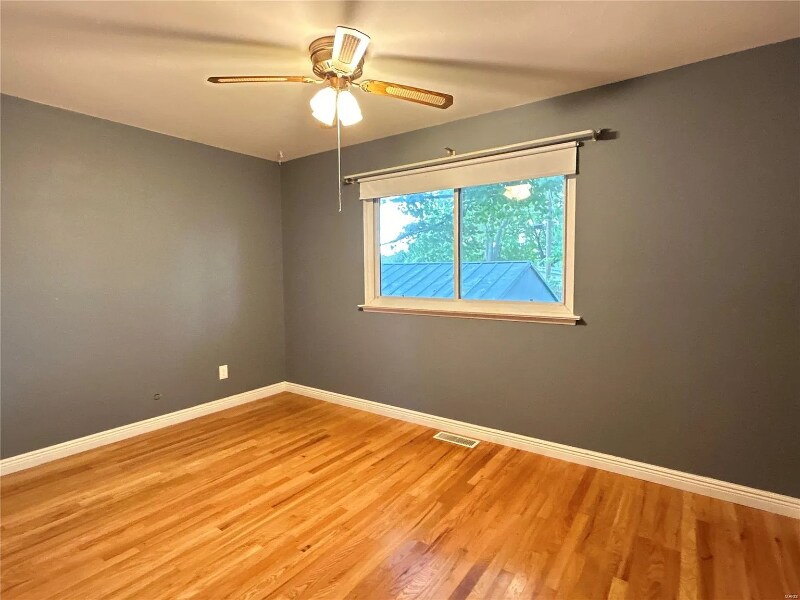 Building Photo - 840 Campion Ln