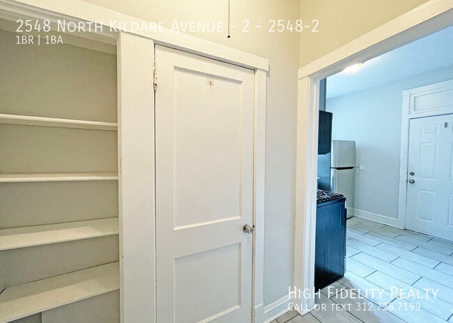 Building Photo - 2548 N Kildare Ave