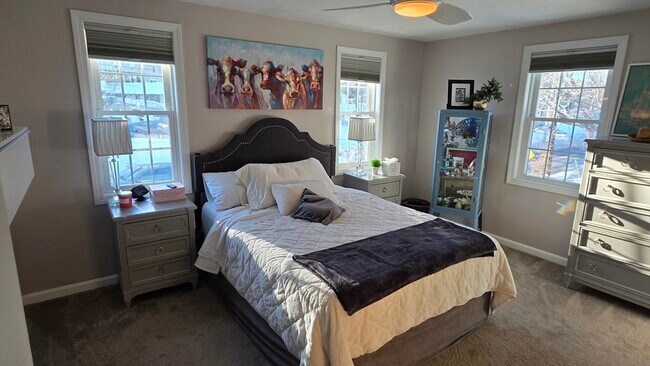 Building Photo - 533 Prospect St