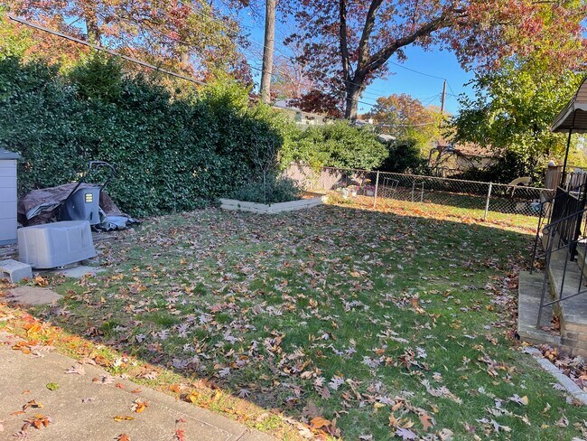 Building Photo - 1336 K St