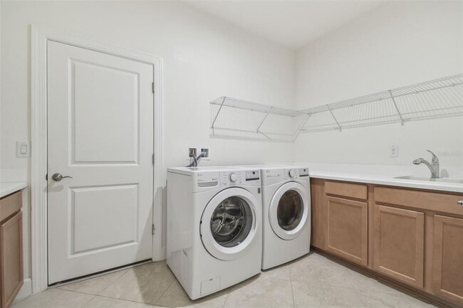Building Photo - 29488 Ginnetto Dr