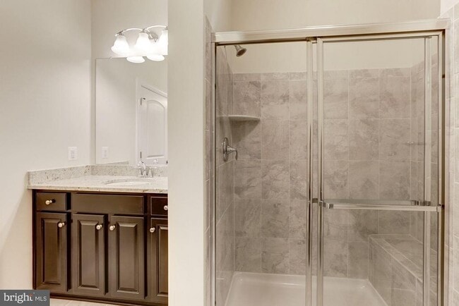 Building Photo - 13740 Endeavour Dr