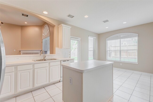 Building Photo - 19607 Water Point Trail