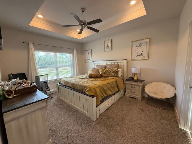 Building Photo - Pensacola - Kaheeley Ridge - 4 bedroom, 3 bathroom