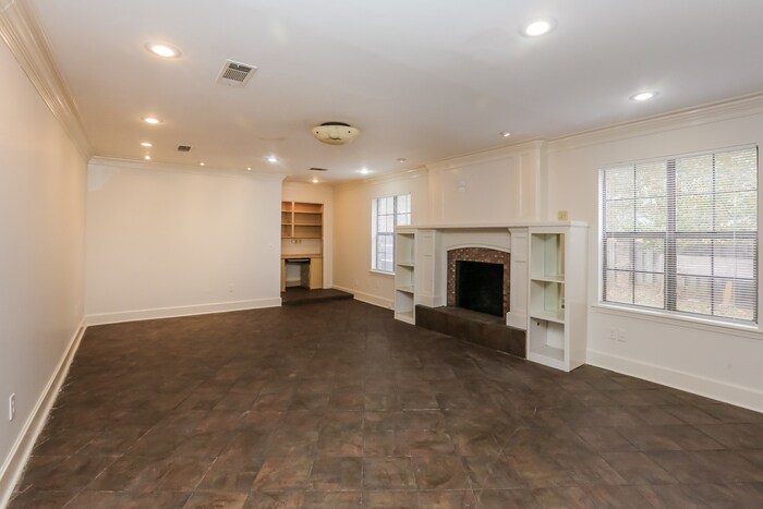 Building Photo - 317 Wicklow Cove