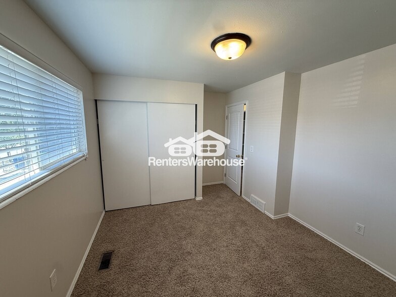 Building Photo - 3826 W Tuscaloosa Way