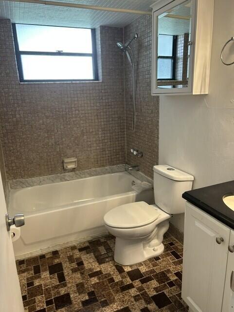 Building Photo - 12447 Westhampton Cir