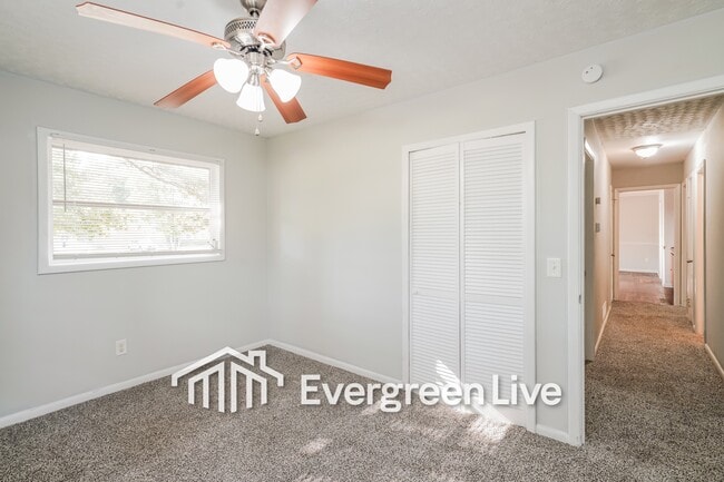 Building Photo - 1602 St Michaels Rd