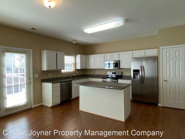 Building Photo - 2 br, 2.5 bath House - 100 Auburn Top Lane