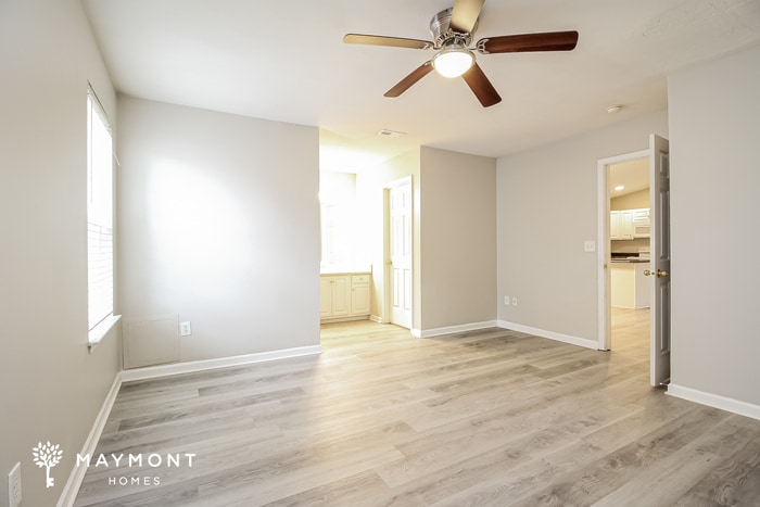 Building Photo - 302 Yukon Dr