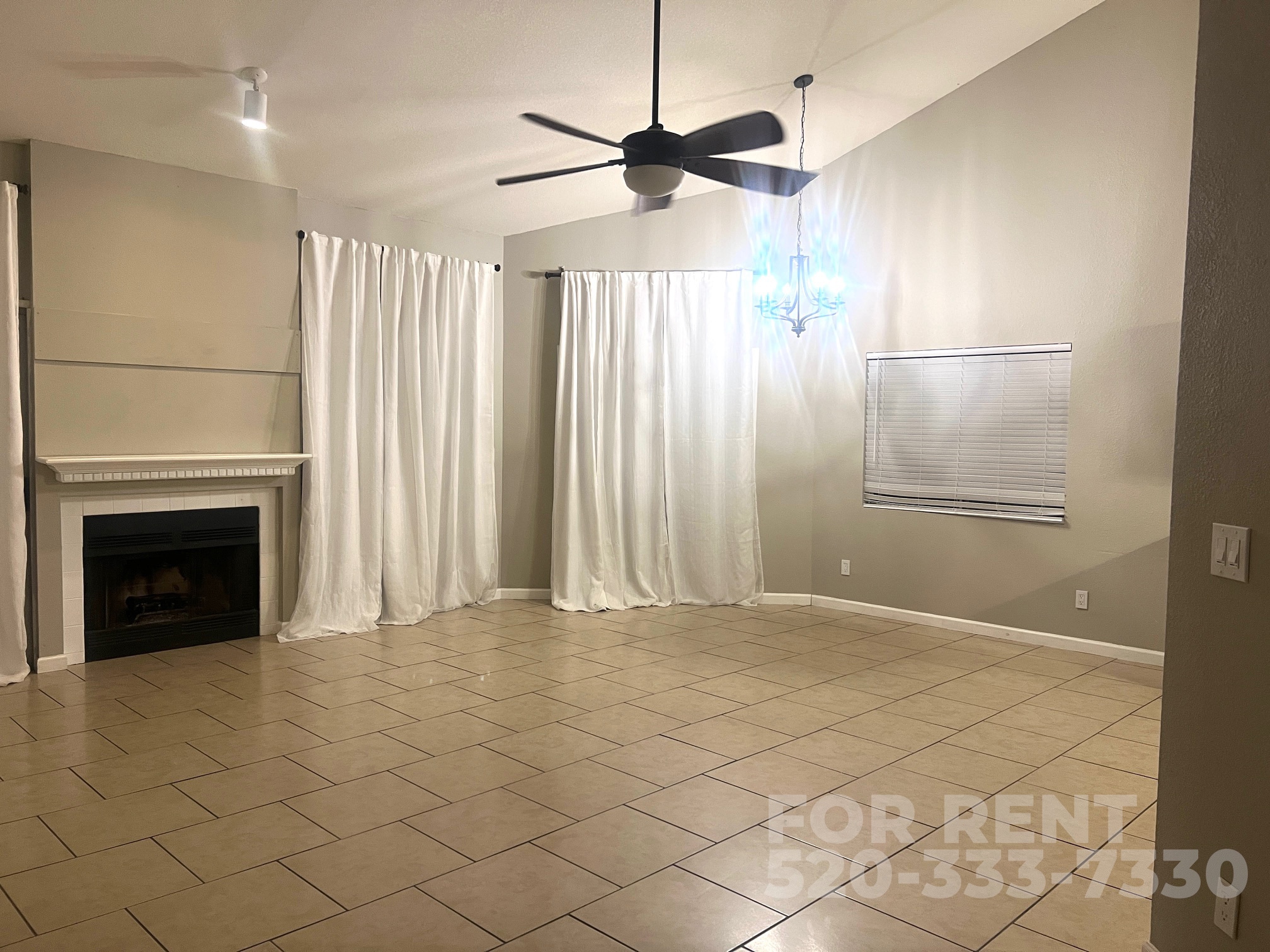 Building Photo - 3001 W Hampshire Ct