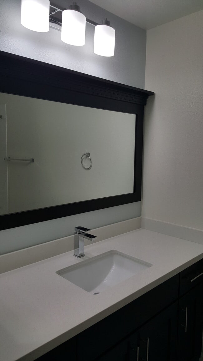 Building Photo - 4041 Via Marisol