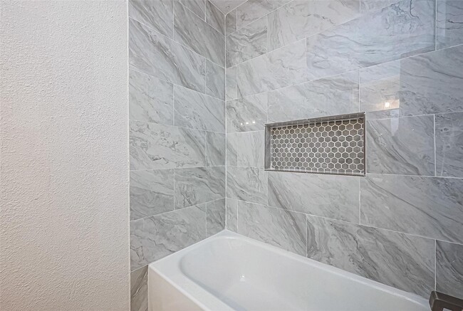 Building Photo - 4907 Fox Hollow Blvd