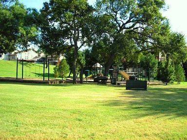 Building Photo - 2956 Country Pl Cir